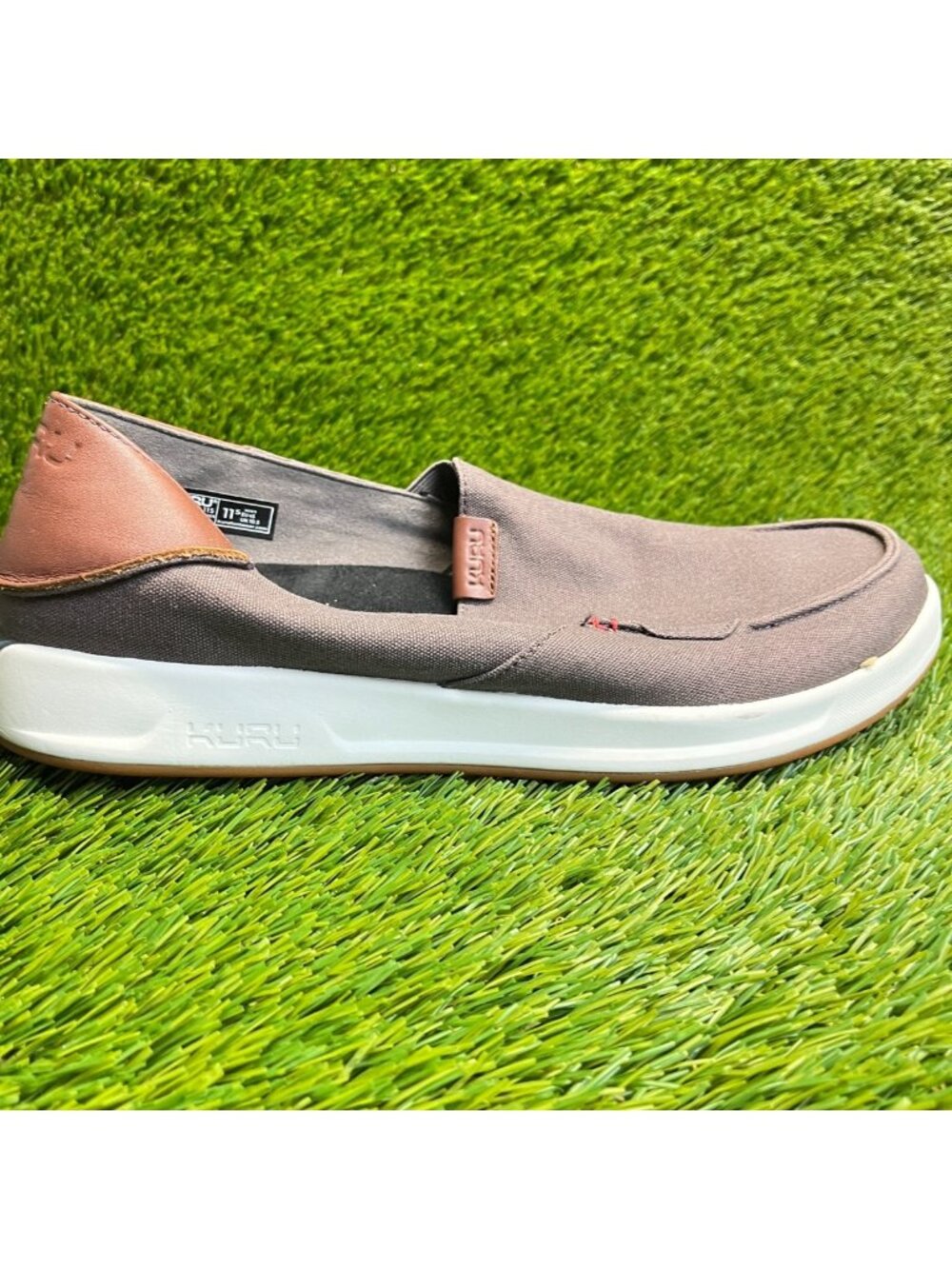 Kuru Pace Mens Size 11.5 Brown Casual Classic Outdoor Slip On Loafers Shoes
